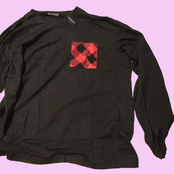 Long Sleeve Two Piece Pajamas Set - Black Shirt and Plaid Pants with Pockets - Picture 4 of 11